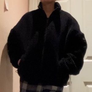 SOLD -NWT Alo Yoga faux fur jacket